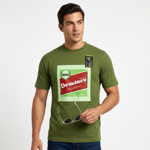 Camiseta Dewdney North Of Dewdney Born And Raised para hombre, color verde oliva, manga corta, informal, estampada, de algodón, con cuello redondo - Product Image 3
