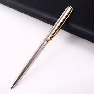 ปากกาลูกลื่นโลหะหรูหรา สลักโลโก้ได้ ขนาด 0.7 มม. หมึกสีน้ำเงิน/ดำ แบบหมุน พรีเมียม ของขวัญส่งเสริมการขายสำหรับสำนักงานและธุรกิจ - Product Image 6