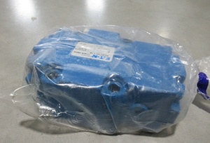 วาล์วควบคุมทิศทางไฮดรอลิกแบบ Pilot Operated รุ่น PCGV 8A 1 10 ใหม่ มีสินค้าในสต็อก - Product Image 3