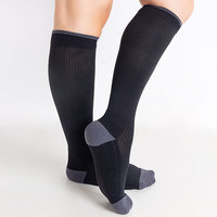Chaussettes de course à compression graduée personnalisées 20-30 mmHg, respirantes, antibactériennes, hauteur genou, pour l'entraînement au marathon, hommes et femmes