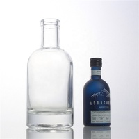 Mini Botellas de Vidrio Oslo para Bebidas Alcohólicas de 100 ml y 50 ml de Capacidad con Tapa de Corcho, Muestra Gratis