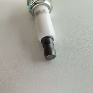 Bujías de Iridio y Platino 101905611G para Audi A4L A5 Q5 S5 SQ5 A6L A7 A8L 2010-2019 Volkswagen Touareg 3.0T - Product Image 4