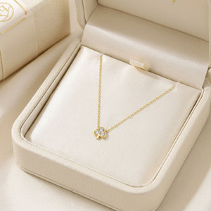 Collier Pendentif Populaire en Forme de Pique Minimaliste pour Femme, Bijou en Or Massif 18K avec Diamant Naturel, Vente en Gros - Product Image 6