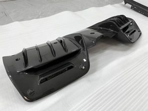 Alerón de parachoques trasero OEM de fibra de carbono seco, piezas de automóviles, kits de labios traseros para <span class=keywords><strong>Ferrari</strong></span> SF <span class=keywords><strong>90</strong></span> - Product Image 2