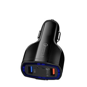 Fábrica al por mayor QC3.0 cargador de coche <span class=keywords><strong>USB</strong></span> 3 puertos tipo C cargador rápido 5A Material ABS encendedor de cigarrillos enchufe <span class=keywords><strong>port</strong></span>átil - Product Image 1