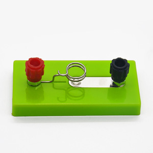 Support de lampe à vis (vert) - Connexion en série électrique pour éclairer une petite ampoule - Physique pour collégiens - Product Image 1