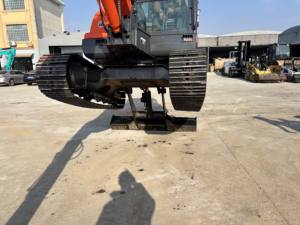 Mini pelle Doosan DX60 d'occasion de qualité supérieure Roulement d'engrenage moteur de 6 tonnes Design compact Excellent état pour la construction urbaine - Product Image 2