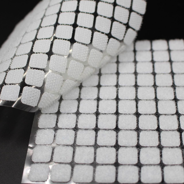 Square 20x20mm Self Adhesive Hook and Loop Dots, Die Cut Sticky Back Hook Loop Fastener Squares No Residue
