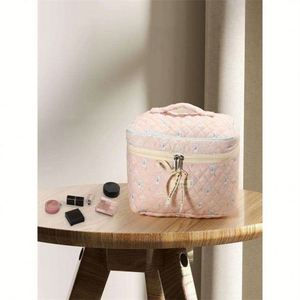 Large Capacity Portable Cosmetics <b>Storage</b> Bag Eco-Friendly Cotton <b>Makeup</b> Bag with Fashionable Zipper Closure Cute New Ins Design - Product Image 6