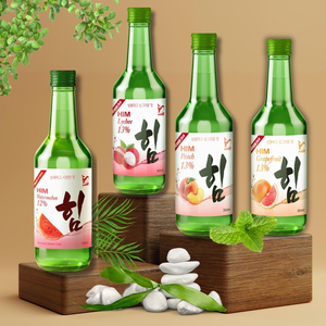 Boisson alcoolisée de bon choix aromatisée à la pêche de Soju coréen du fabricant vietnamien pour accord alimentaire à base de raisins - Product Image 1