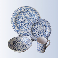 Service de table en céramique marocaine bleu et blanc, assiettes, bols et tasses à motifs floraux bohèmes