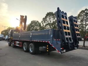 <span class=keywords><strong>Camion</strong></span> grue articulée HOWO 8X4 20 tonnes pour chantier de construction - Product Image 6