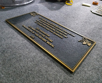 Plaque commémorative en bronze gravée sur mesure, bordure dorée en laiton, plaque nominative en métal pour la décoration de murs d'honneur et monuments