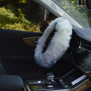 Cubierta suave para <span class=keywords><strong>volante</strong></span> <span class=keywords><strong>de</strong></span> coche <span class=keywords><strong>de</strong></span> felpa <span class=keywords><strong>de</strong></span> piel <span class=keywords><strong>de</strong></span> lana esponjosa gruesa <span class=keywords><strong>de</strong></span> invierno Natural largo para clima frío - Product Image 5