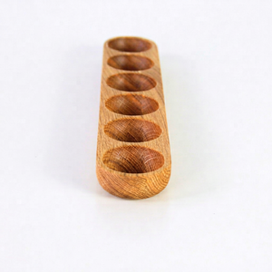 Porte-œufs en bois 6 ou 12 emplacements, rangée simple, barre linéaire, chêne, noyer, restaurant, OEM, personnalisé, Vietnam - Product Image 1