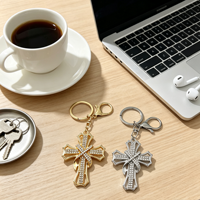 Porte-clés croix en alliage de zinc noble, design nœud papillon avec strass transparents, pendentif religieux, breloque de sac bicolore argent et or