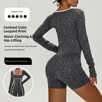 Combinaison courte sans couture à manches longues imprimé guépard/leopard avec bordure contrastante, tenue de sport écologique pour yoga, gym et fitness