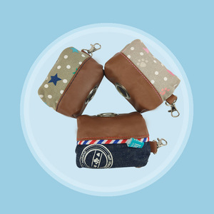 Distributeur de sacs à excréments pour animaux de compagnie en tissu Oxford 11x7.5x3cm avec clip pour le stockage des déchets de chien, fournitures pour animaux de compagnie - Product Image 1