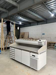 Bar <span class=keywords><strong>à</strong></span> salades Table de travail pour petit <span class=keywords><strong>comptoir</strong></span> Table de préparation de sandwichs en métro d'occasion Pizza réfrigérée Réfrigérateur avec dessus en marbre Buffet Vente - Product Image 4