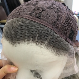 Parrucca Corta Bob con Riflessi Biondo Miele, Consegna Notturna, <span class=keywords><strong>Parrucche</strong></span> Sintetiche in Fibra Premium con Frontale in Pizzo - Product Image 6