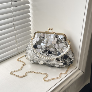 Borse Donna Glitterate di Tendenza Estiva 2026 Nuove Borse a Tracolla Versatili con Catena, Borsette con Chiusura a Scatto e Piccole Borse Tote con Fodera in Poliestere - Product Image 1