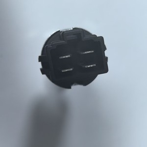 Interruptor de Luz de Freno Hyundai 93810-3E000 0K20C66490A para Reemplazo o Reparación - Product Image 2