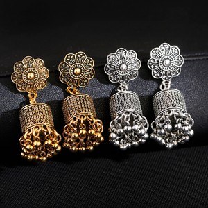 Vintage Etnico Intagliato Gypsy Gold Argento Ruota di Preghiera Campana Indiano Jhumka Orecchini Per Le Donne Boho Gioielli Tibetano Orecchini - Product Image 3