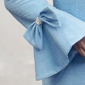 Ensemble de vêtements sur mesure pour femmes, taille plus, robe formelle bleue à nœuds aux poignets, longueur genou, pour l'église - Product Image 4