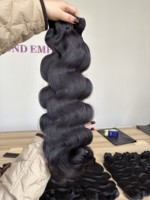 Meilleurs paquets de cheveux cambodgiens ondulés, cheveux épais non cassés, sans enchevêtrement et sans perte Vendeur de cheveux vierges bruts