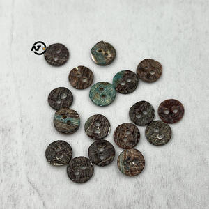 กระดุมเปลือกหอยมุกธรรมชาติ ทรงกลม กระดุมเปลือกหอยอะบาโลน กระดุมเปลือกหอยสังข์ กระดุมเปลือกหอยอะวาบิ แบบ 2 รู 4 แฉก - Product Image 5