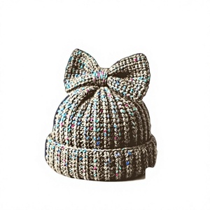 Gorro de Lana 100% Tejido Casual Premium para Mujer - Gorro de Invierno Moderno con Colores Personalizados para Venta al por Mayor OEM - Product Image 1