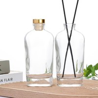 Bouteille en verre de diffuseur de parfum de luxe personnalisée avec étiquette/logo, 1000 ml, scellée au liège, sérigraphiée, avec boîte et bâtonnets en rotin inclus
