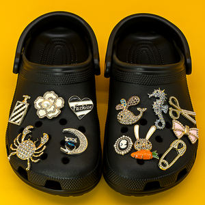 HYB Kuaji - Adornos de Metal con Pedrería para Zapatos, Diseño de Lujo, 2.5-20cm, MOQ Bajo, Venta al Por Mayor - Product Image 3