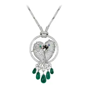 925 Silver & Gold Plated High Carbon Wood Bead Necklace Green Parrot Pendant with Two-Headed Parrot Circle Shape for Children