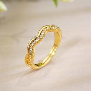 Anello francese retrò a doppio strato ondulato, accessorio alla moda per l'uso quotidiano da donna - Product Image 6