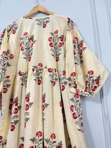 Vestido Midi Floral de Algodón para Mujer, Color Marfil Suave, Estampado Artesanal, Corte Holgado, Estilo Étnico, Ropa de Boutique para Verano - Product Image 4