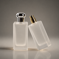 Flacon de parfum personnalisé à étiquette privée, 30 ml, flacons de parfum de luxe vides givrés, carrés, 50 ml, 100 ml, flacon pulvérisateur de parfum en verre