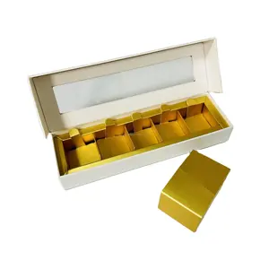 קופסת שוקולד בכריכה קשה עם קופסאות מכסה שקופות לתותים בקופסה מתקפלת שוקולד