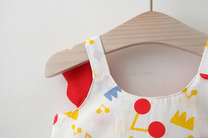 Robes de Fille à Fleurs en Chiffon pour Bébés, Nouveauté, avec Ailes Rouges Cousues et Design Adorable, Vente en Gros, Origine Chine - Product Image 3