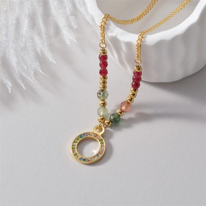 Collier ras du cou vintage en acier inoxydable plaqué or 14 carats avec chaîne perlée de cristaux et pendentif rond en zircon coloré - Product Image 4
