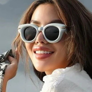 Gafas de Sol con Marco Grueso y Personalidad, Tendencia 2024, Gafas de Sol Redondas de Moda, Forma Cóncava, Protección Solar - Product Image 3