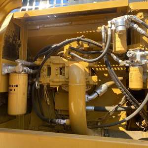 รถขุดตีนตะขาบ Caterpillar CAT 330CL มือสองขายดี น้ำหนักใช้งาน 30 ตัน พร้อมชิ้นส่วนหลัก เครื่องยนต์ ปั๊ม มอเตอร์ เกียร์ - Product Image 5