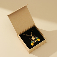 Boîte à bijoux magnétique marron clair de couleur unie haut de gamme, boîte à bagues de collier personnalisable