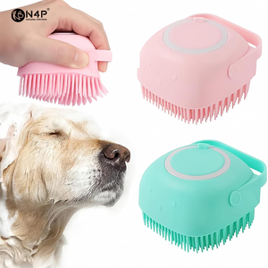 Großhandel Beliebte Modelle Tragbare Weiche Silikon-Tierpflegebürste Umweltfreundliches Badezubehör für Katzen & Hunde - Product Image 1