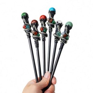 Varita Mágica de Cristal Hecha a Mano con Aventurina Verde y Piedras Preciosas de Cristal Blanco para Cosplay, Brujas y Magos - Product Image 1