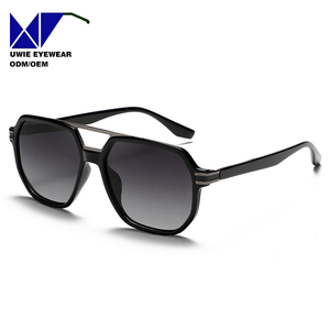 Gafas de Sol Polarizadas de Lujo TR90 Modelo 3123 para Hombre y Mujer, Diseño Clásico de Doble Puente, Logotipo Personalizado, Lentes TAC Rojas y Azules - Product Image 3