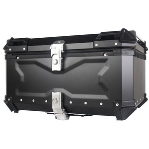 Bauletto <span class=keywords><strong>Posteriore</strong></span> da <span class=keywords><strong>Moto</strong></span> in Lega di Alluminio con Design a X in Rilievo, <span class=keywords><strong>Borsa</strong></span> da <span class=keywords><strong>Moto</strong></span> 45L, 55L, 65L, 80L - Product Image 1