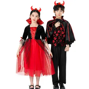 Красный черный Детский костюм ведьмы на Хэллоуин Плащ Вампира для мальчиков комплект костюмов для выступлений платье принцессы для девочек