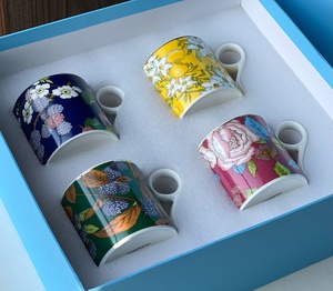Vente en gros de tasses en porcelaine fine de luxe pour les mariages et les fêtes - Product Image 3