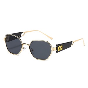 Lunettes de soleil rectangulaires tendance, monture intégrale, protection UV400, monture en métal, pour femmes, 2025 - Product Image 4